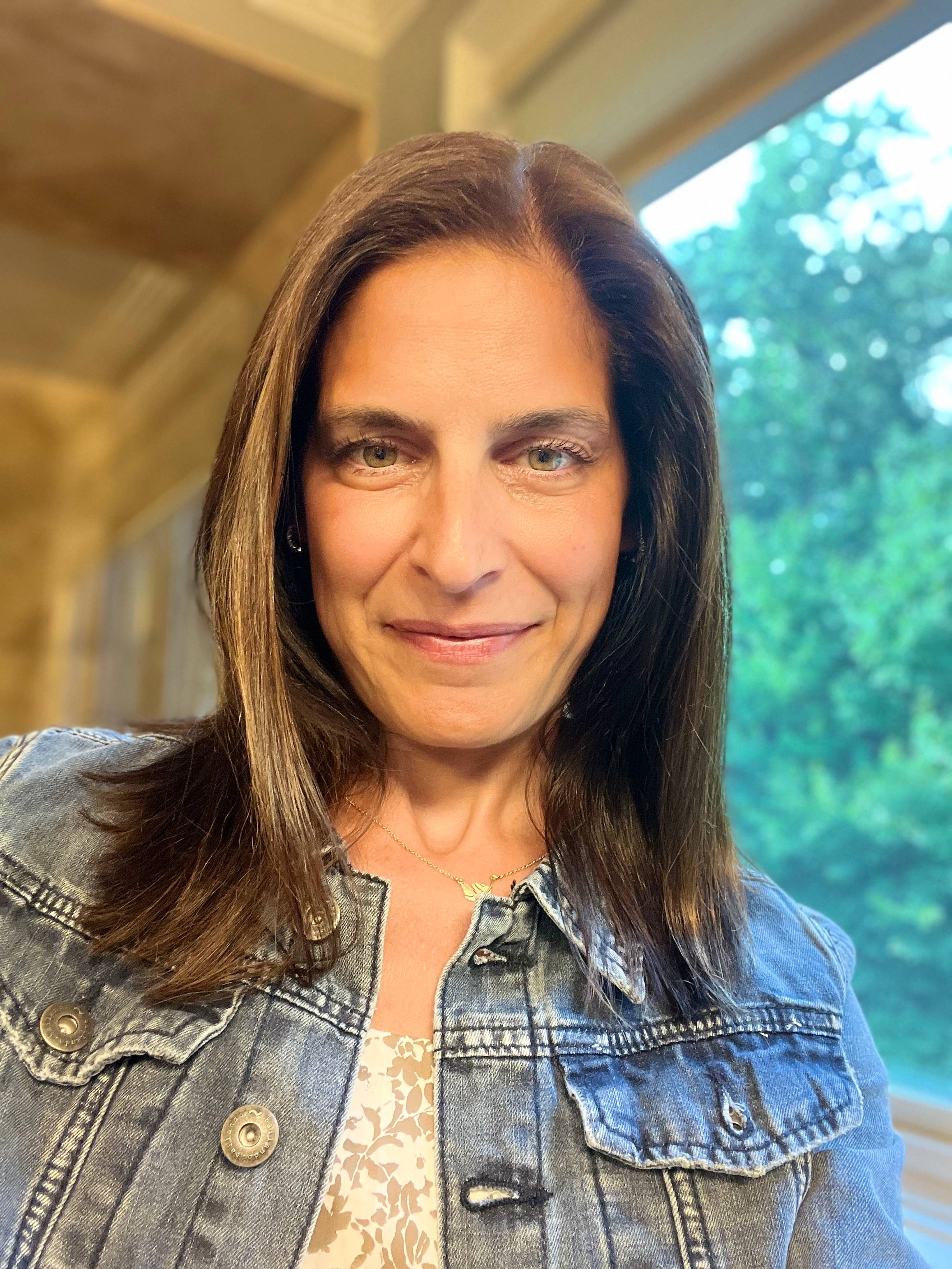 Amy Ratner