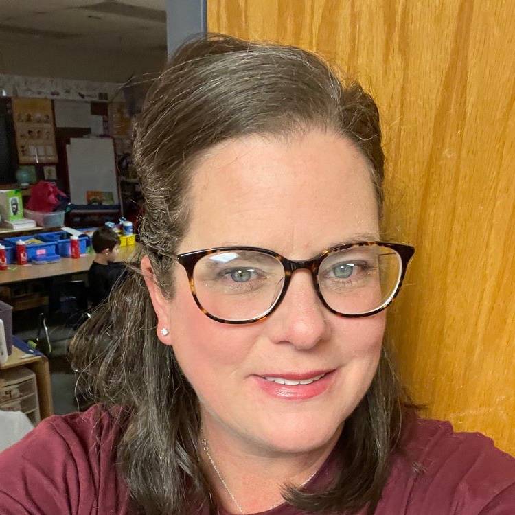 Amanda M Shine
