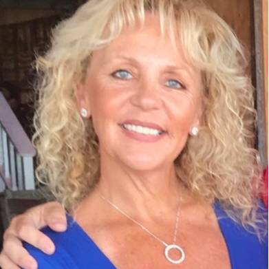 Lynette Arnold