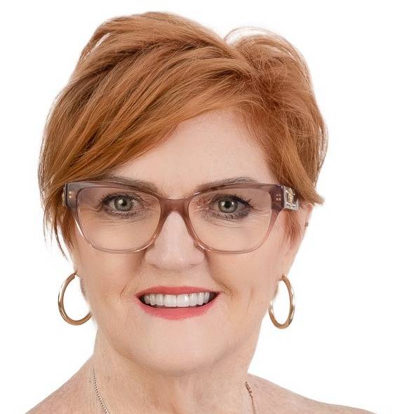 Desley Arnold