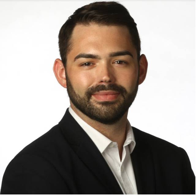Austin Lyons