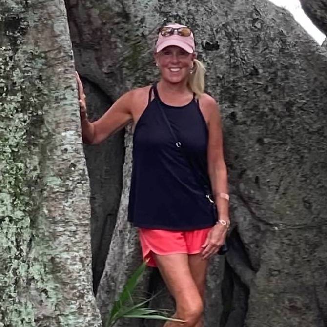 Lori Bahr