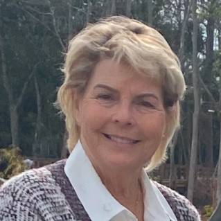 Betty Lee Medina