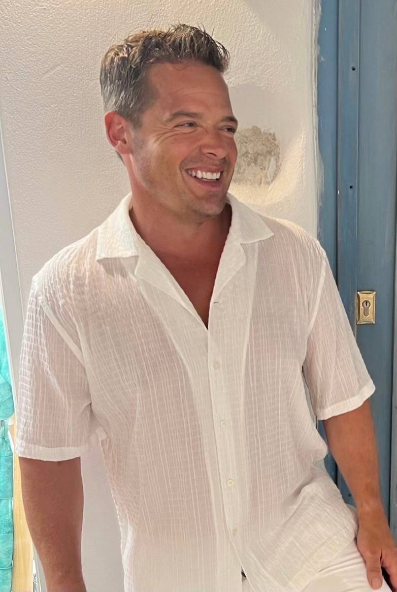Josh Bezoni
