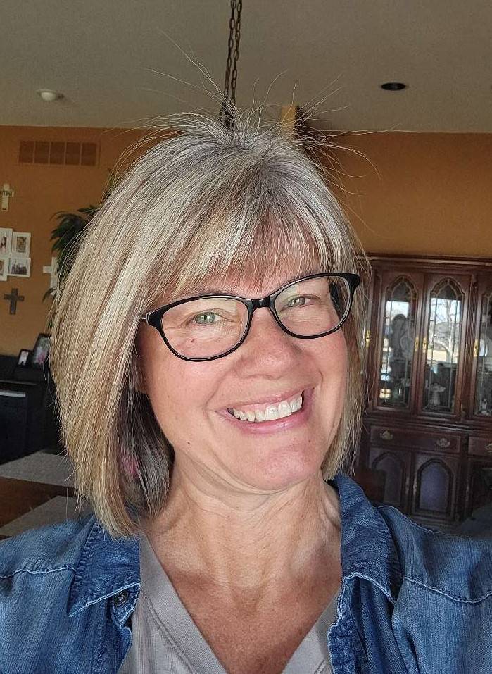 Debra Carr