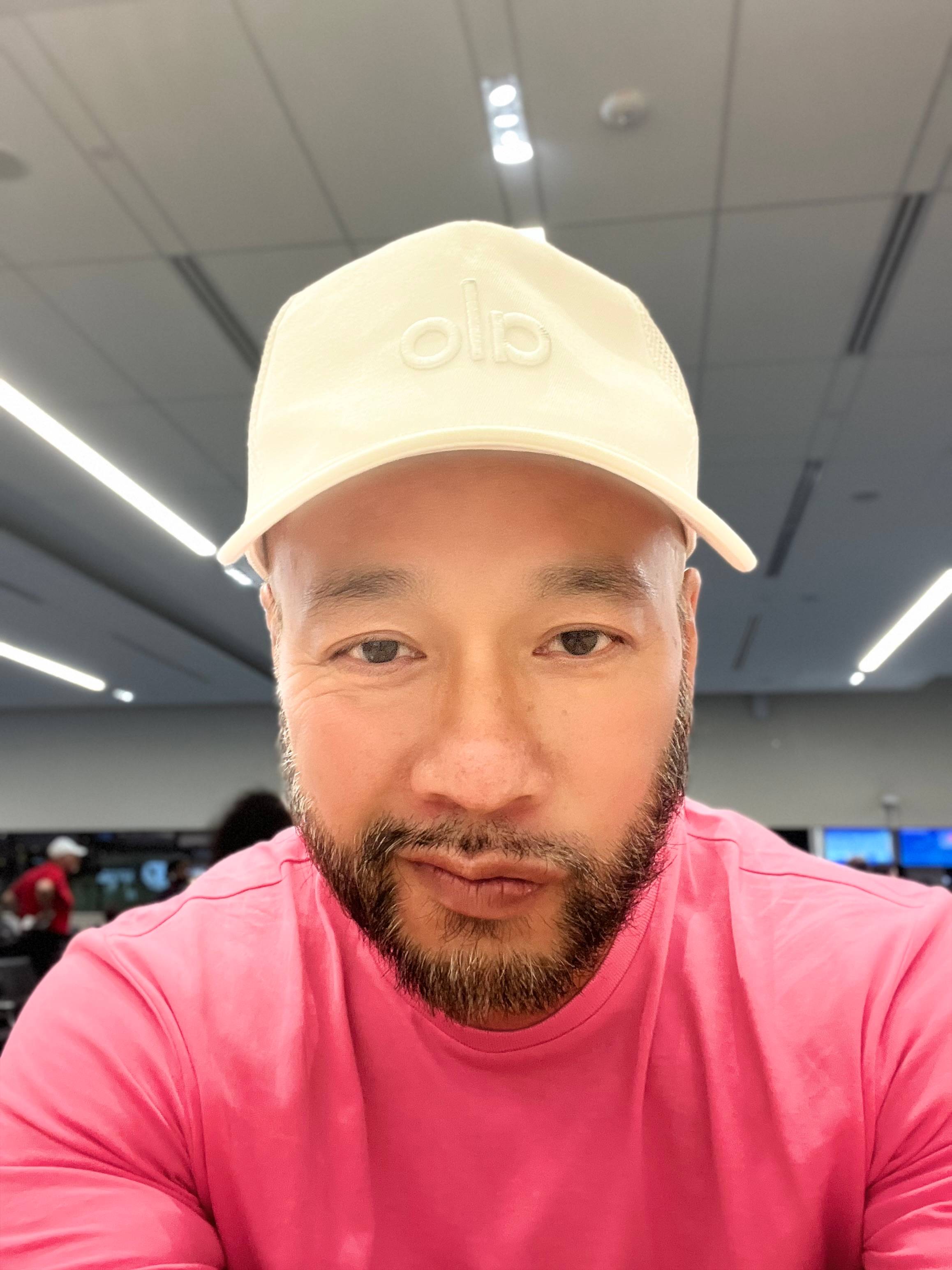 Daniel G Lee