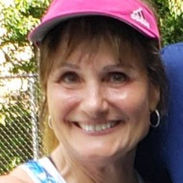 Debra Knott