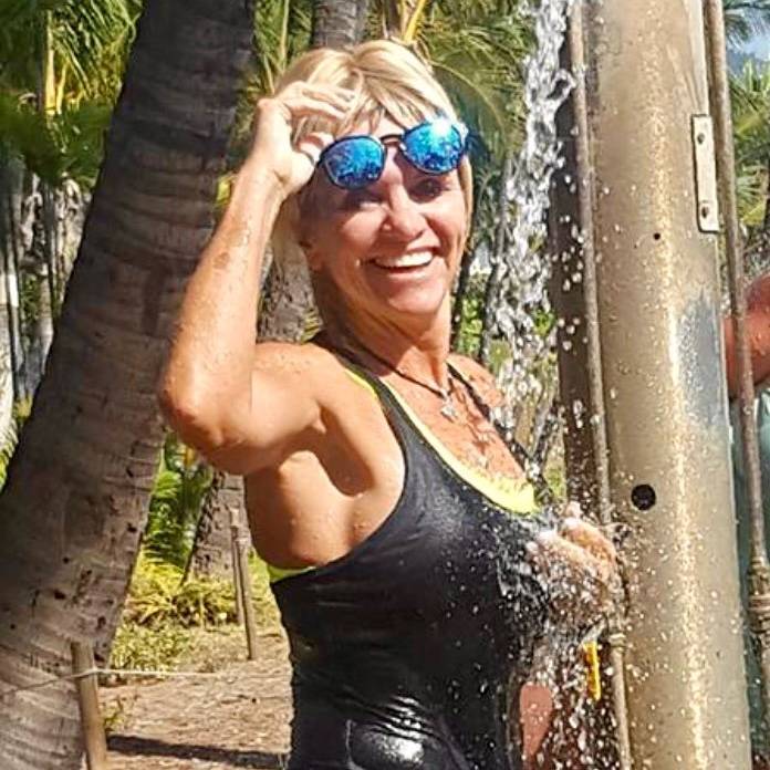 VICKI DEVINE