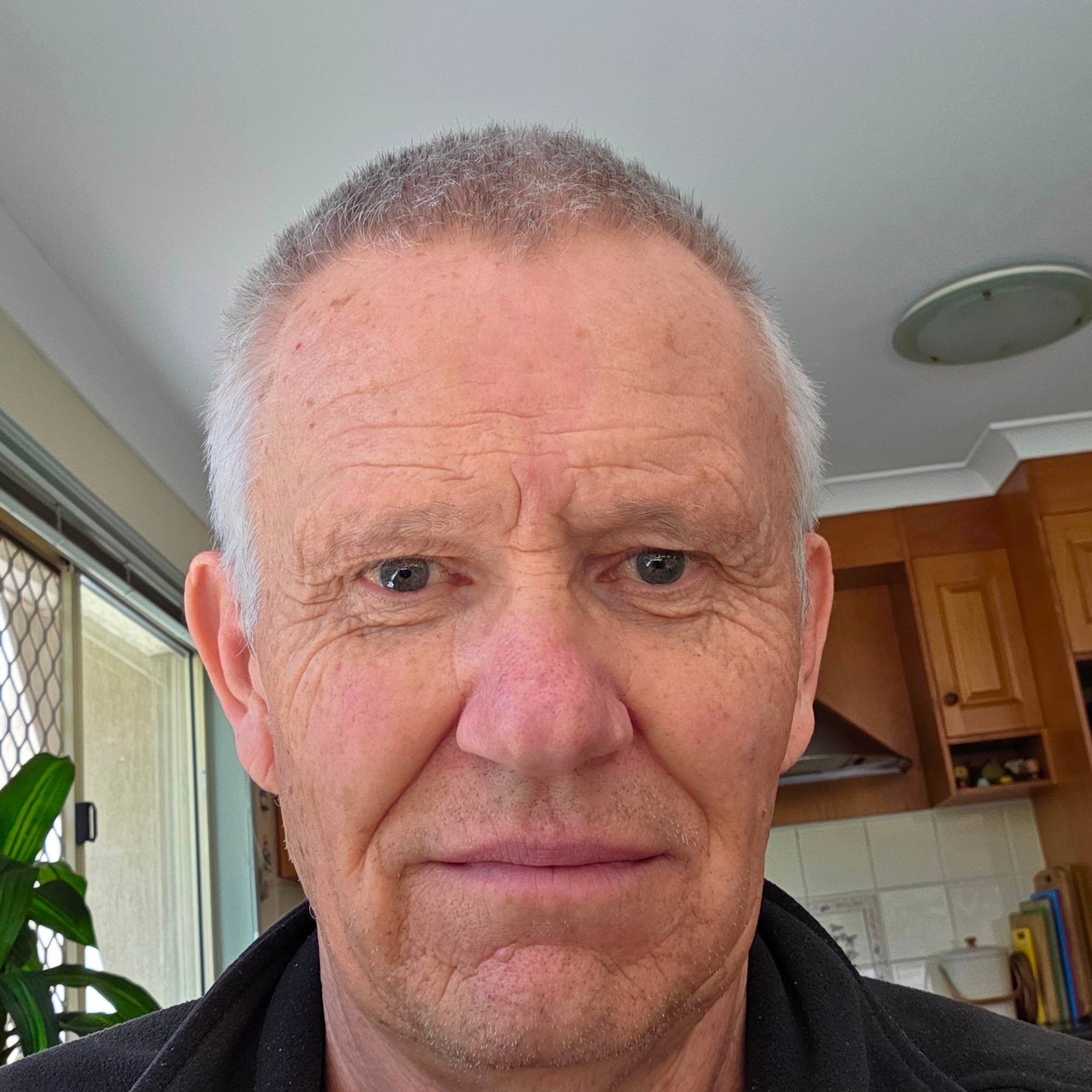 Stephen Dillon