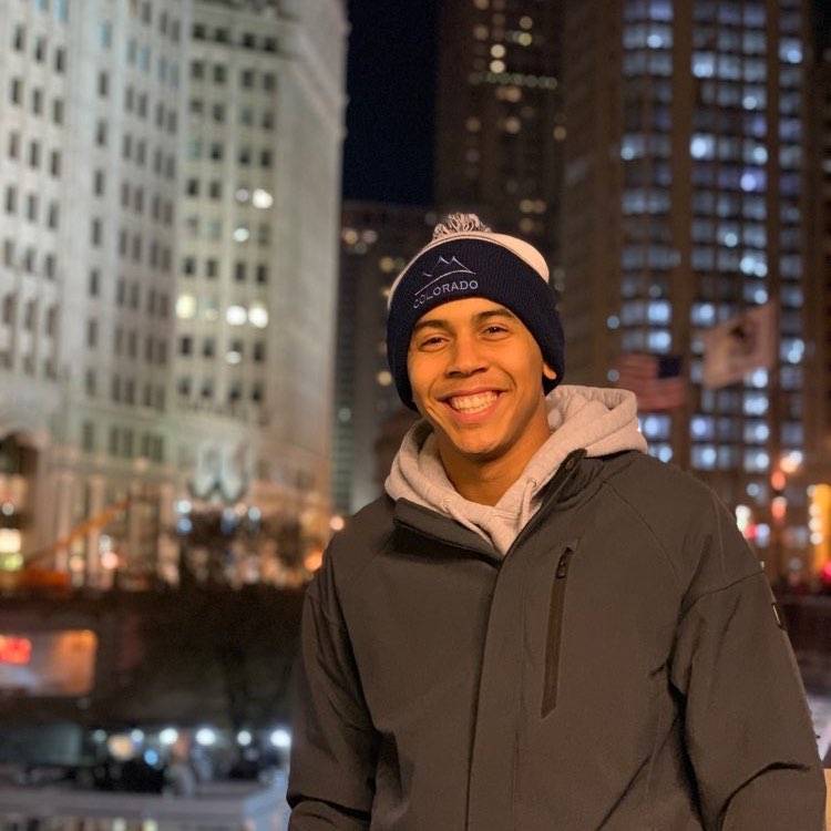Manny Elivo