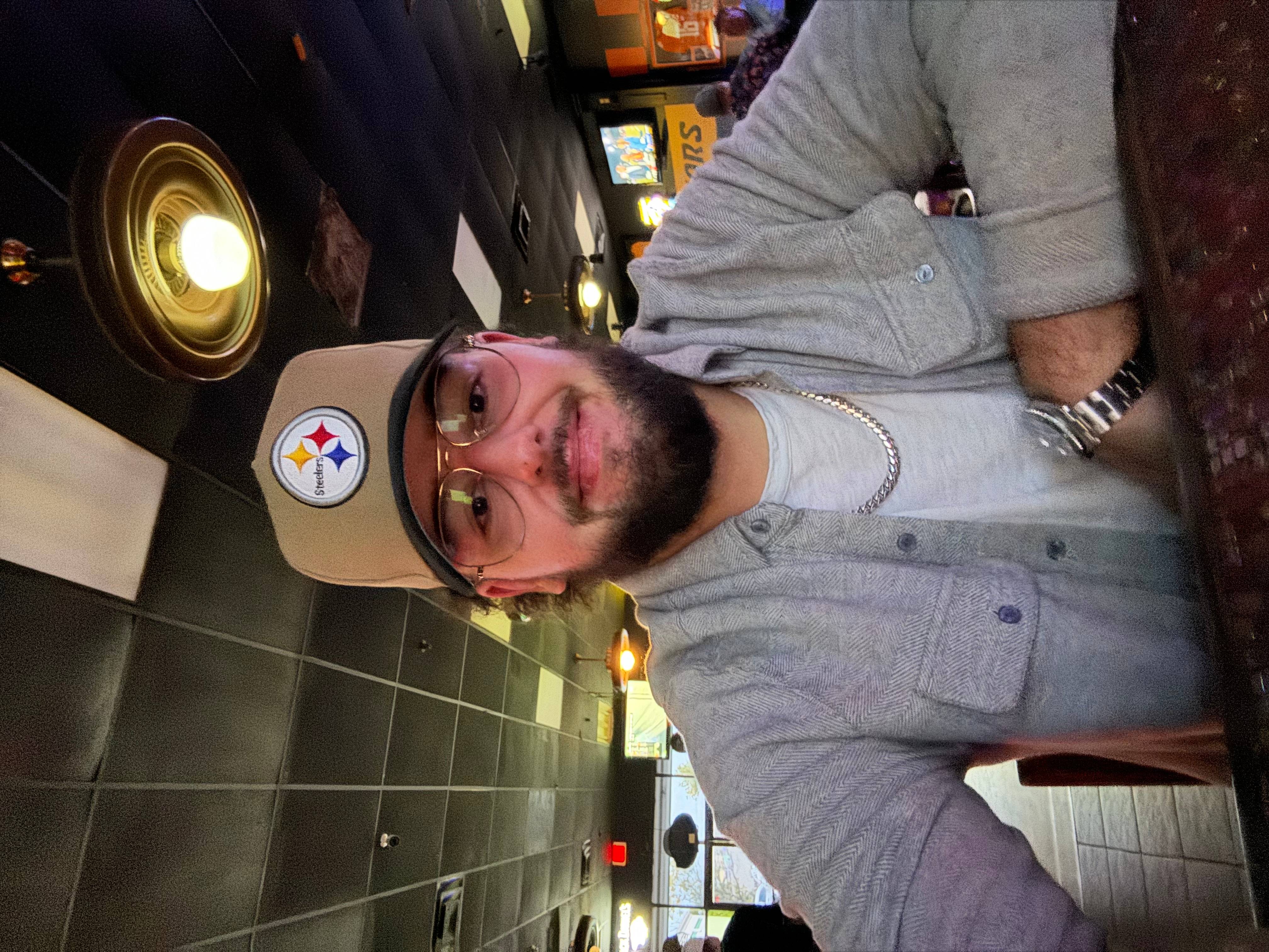 Elliot Hollander