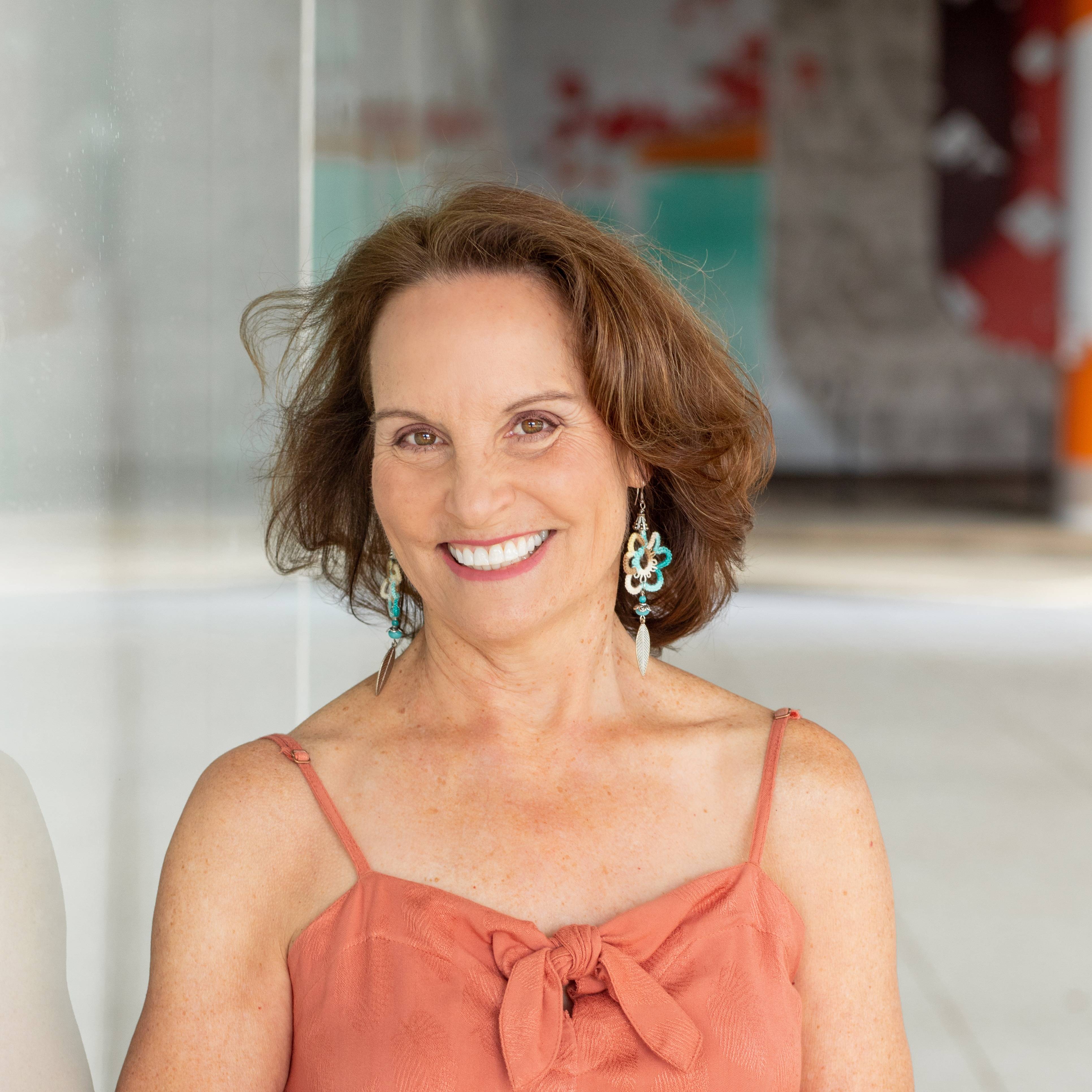 Suellen Ford