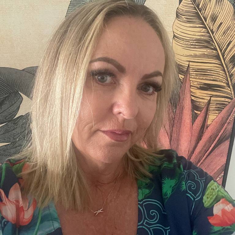 Vicki Frost