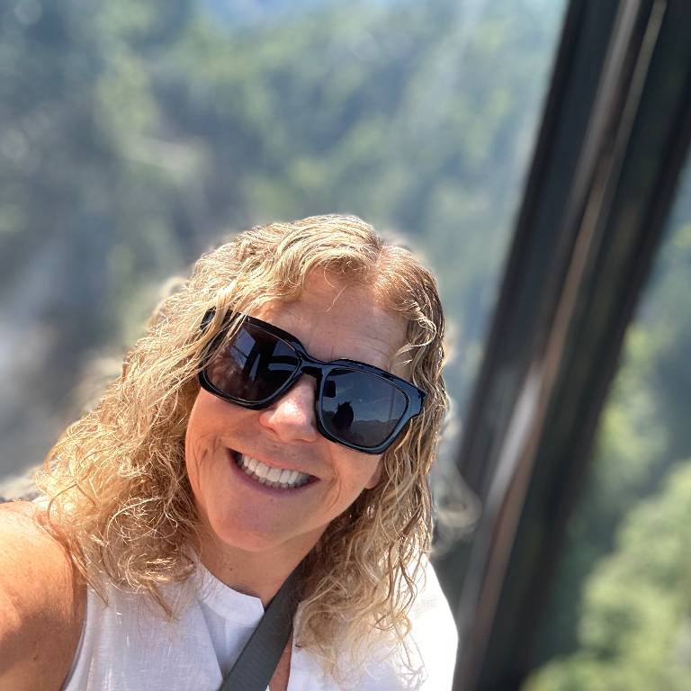 Lori Fracassi-Moore