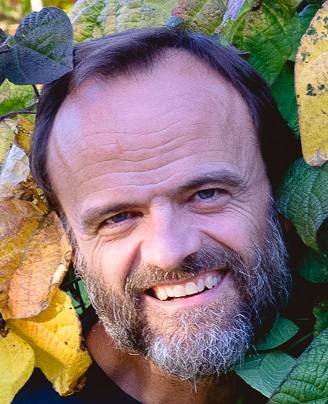 Peter G Hardy