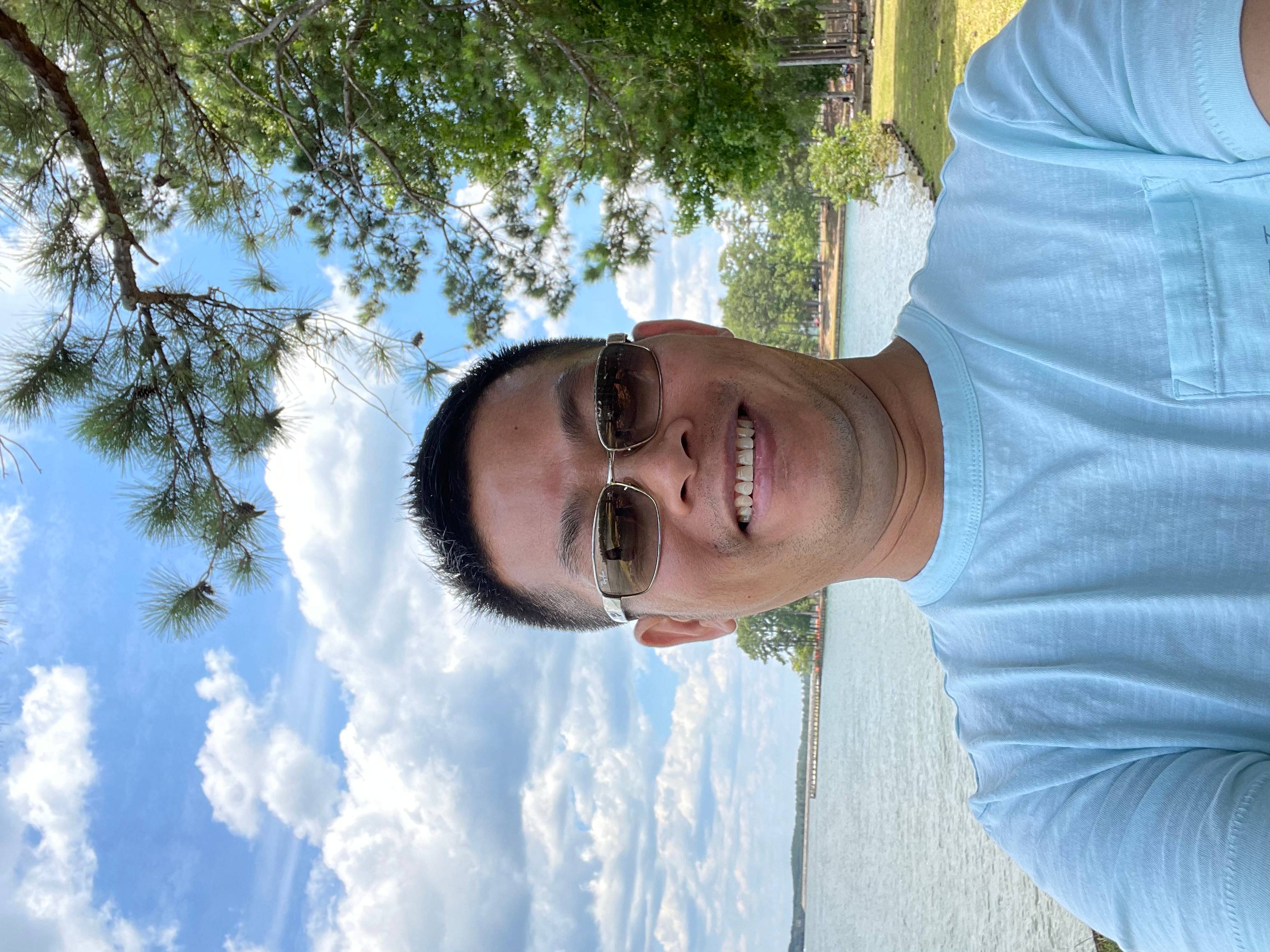 Khanh hoang luong