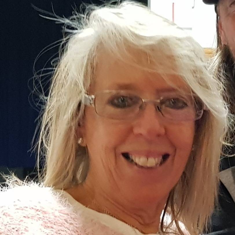 Lynn Holder