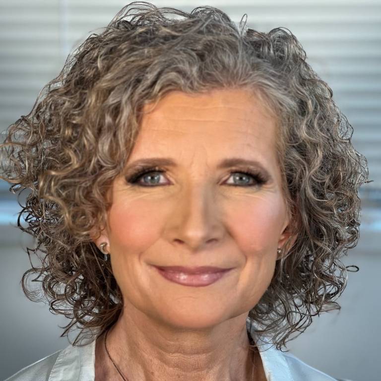 Jacqueline Wennes