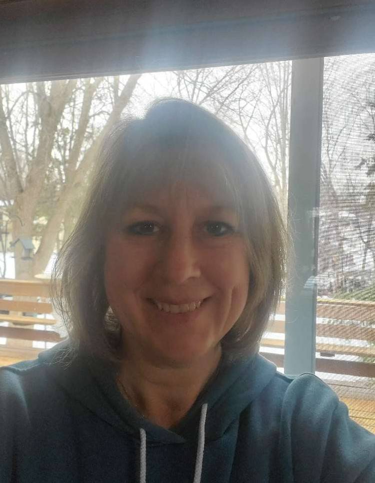 Karen Hollebrands