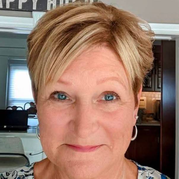 Marsha Kumpuris