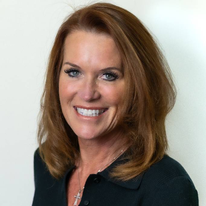 Leslie Moon