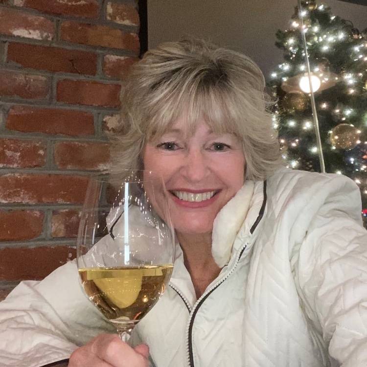 Linda L Severet