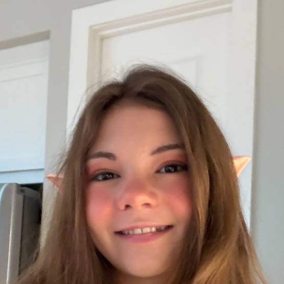 Luciana F