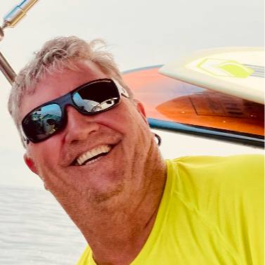 Mike R McMichael