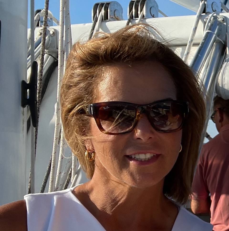 Suzy Olson
