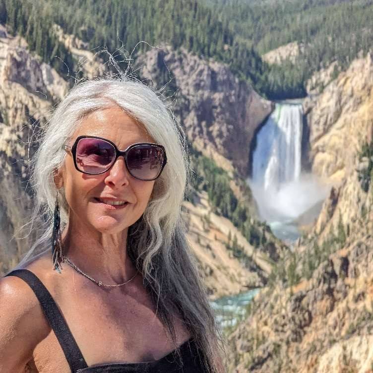 Sandi Siegel
