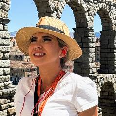 Gloria Miranda