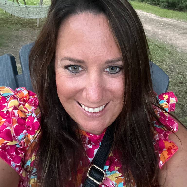 Vicki Cheverie