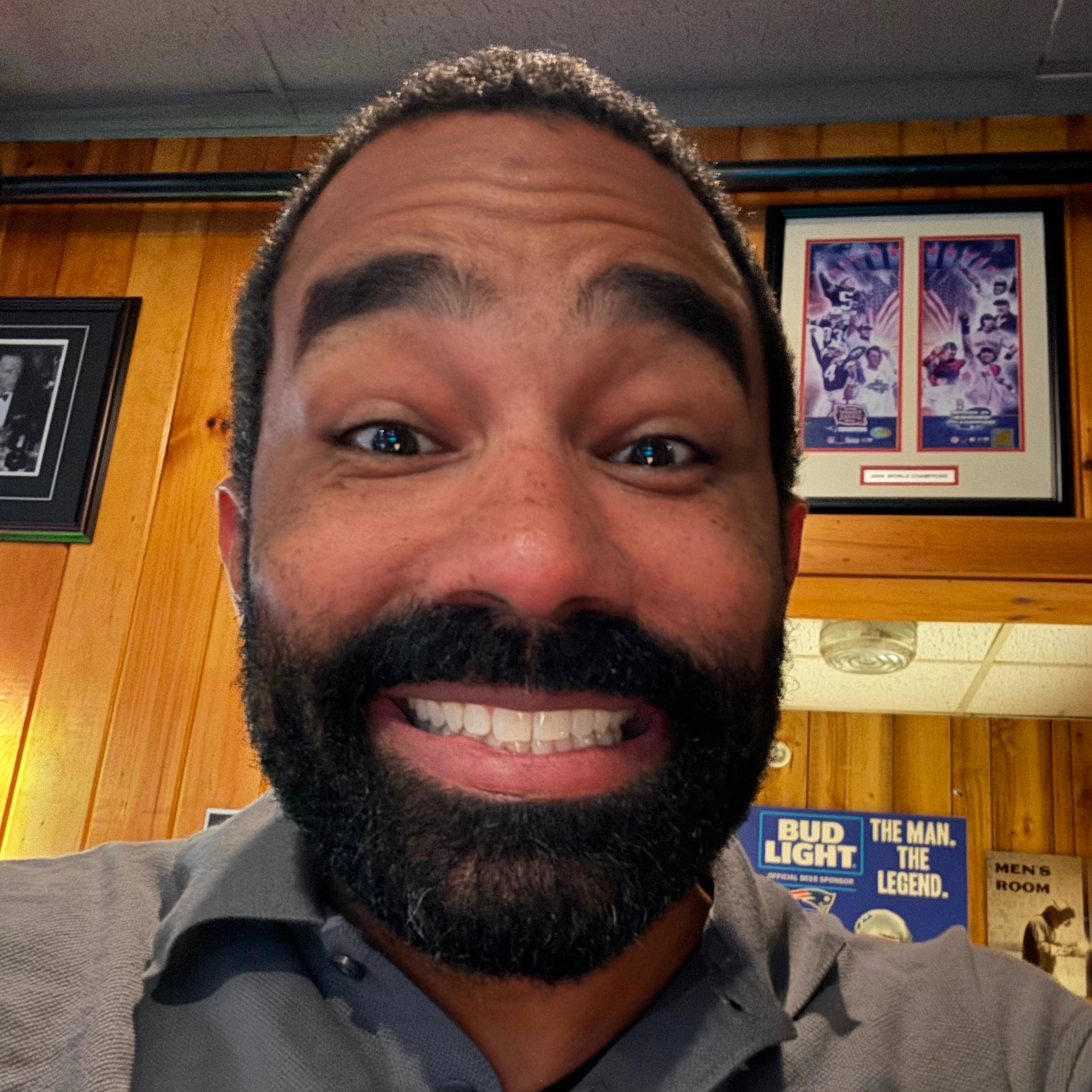 David L Williams