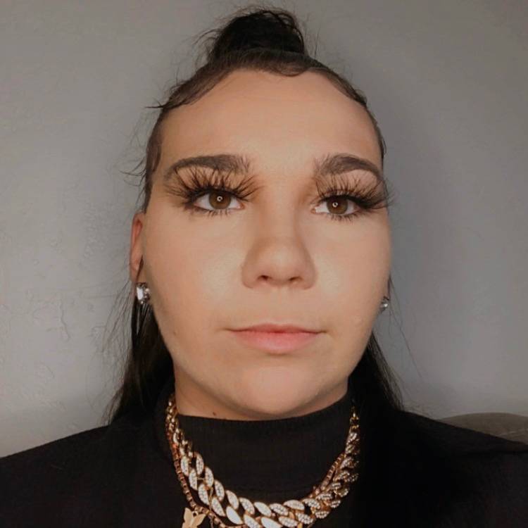 Abbi Macon