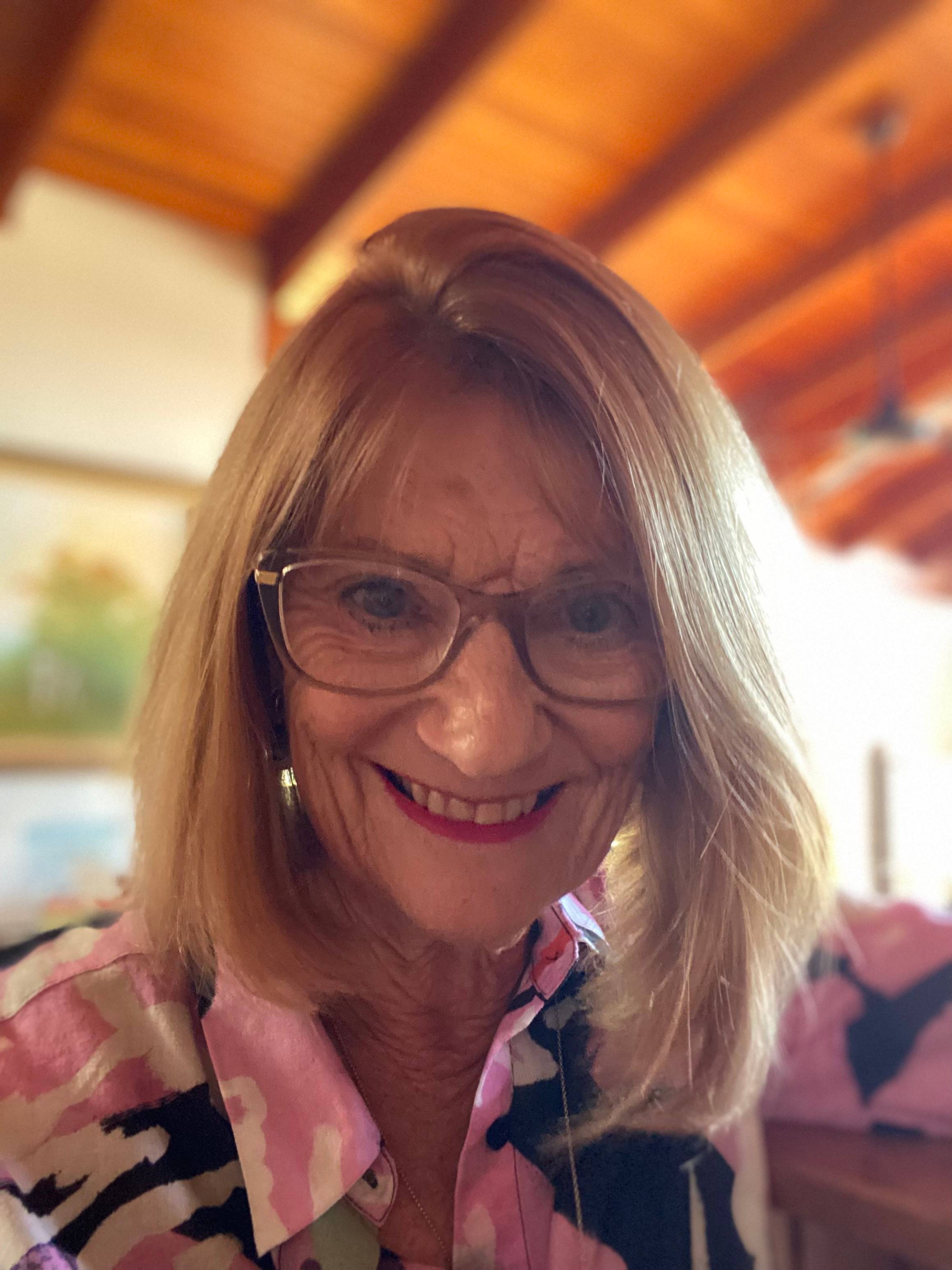 Linda Jones