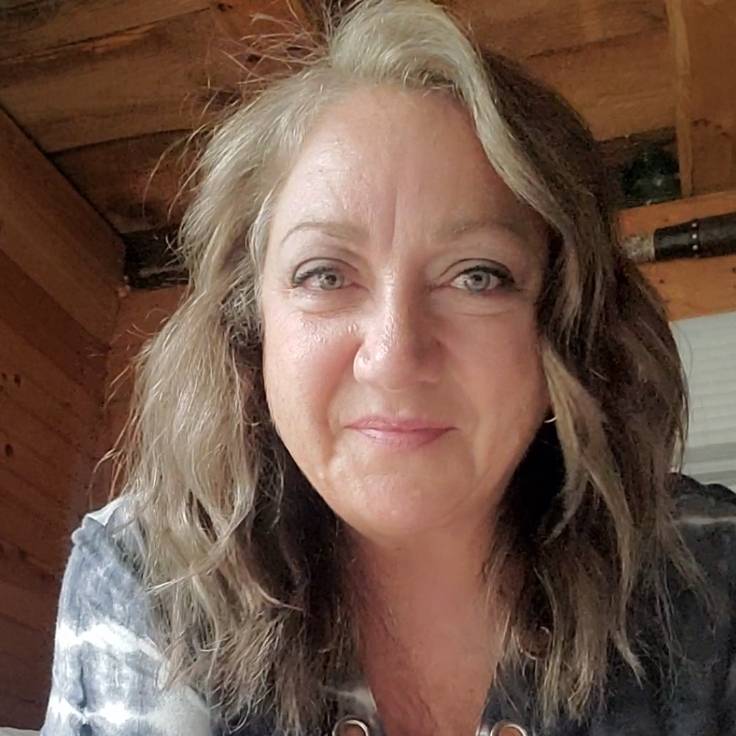Julie Devine
