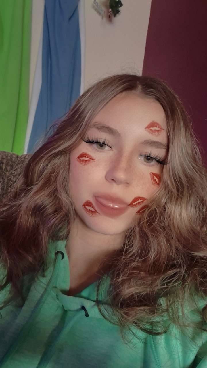 Kaylee A Baumer