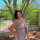  Bernadette Hayes