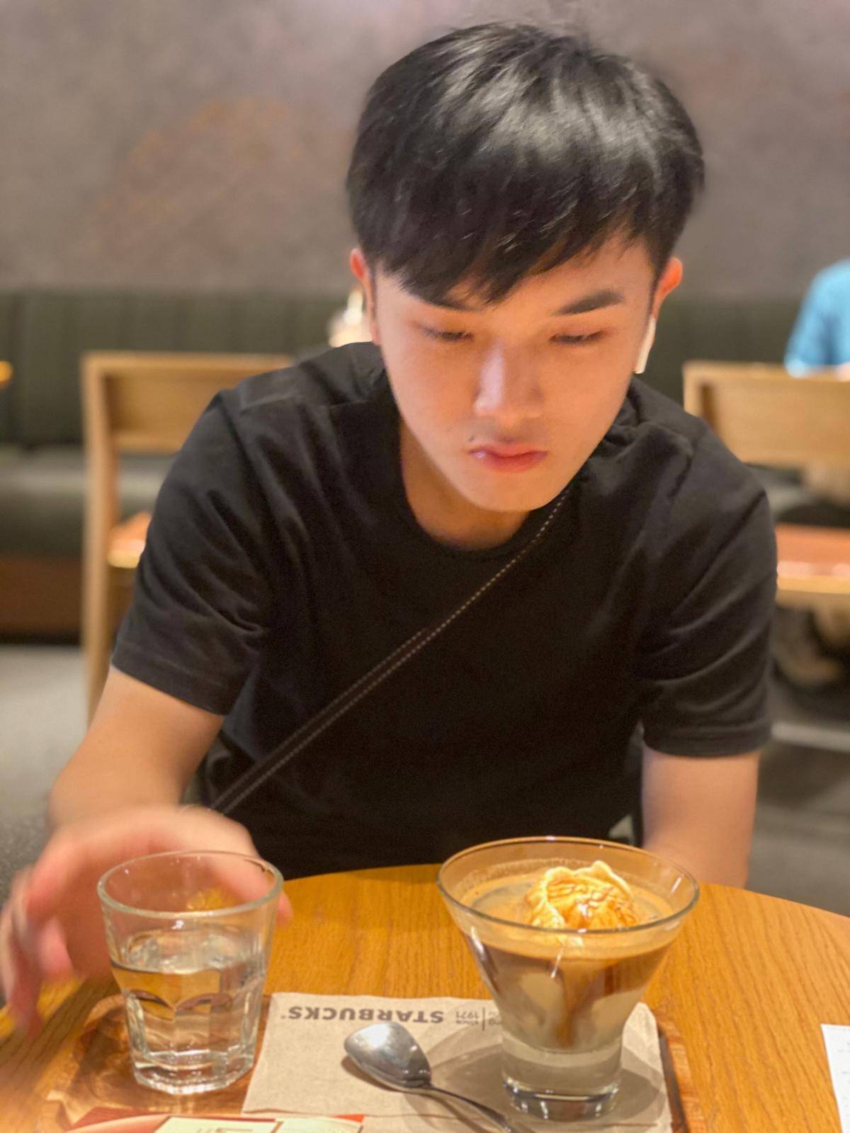 Lok Man Nicholas Wong