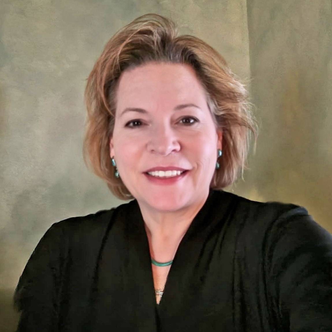 Sandra Schueller