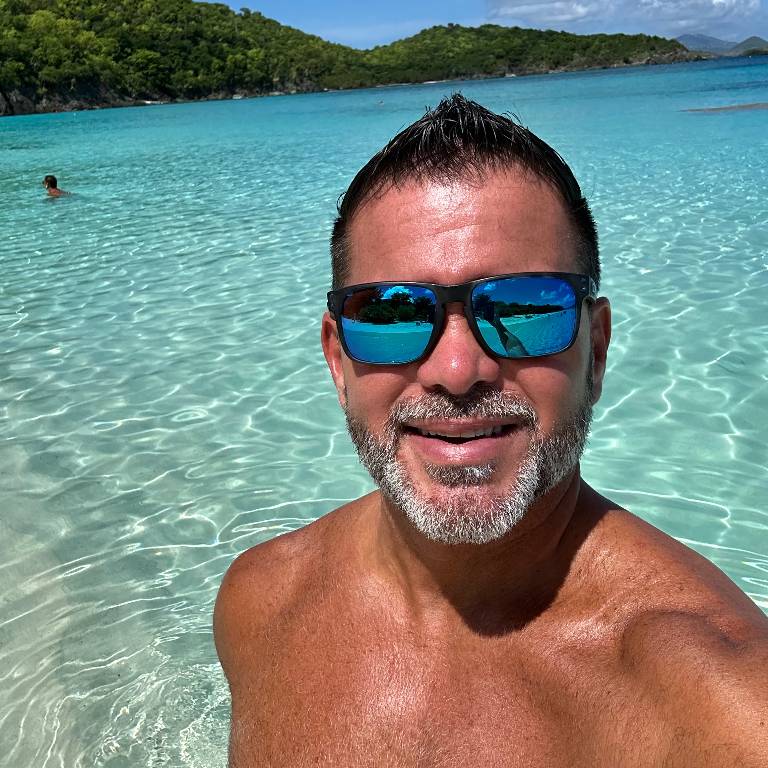 Carlos M Gonzalez