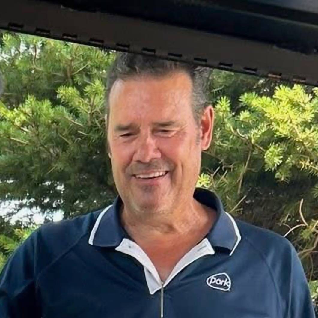 Brad Hennen
