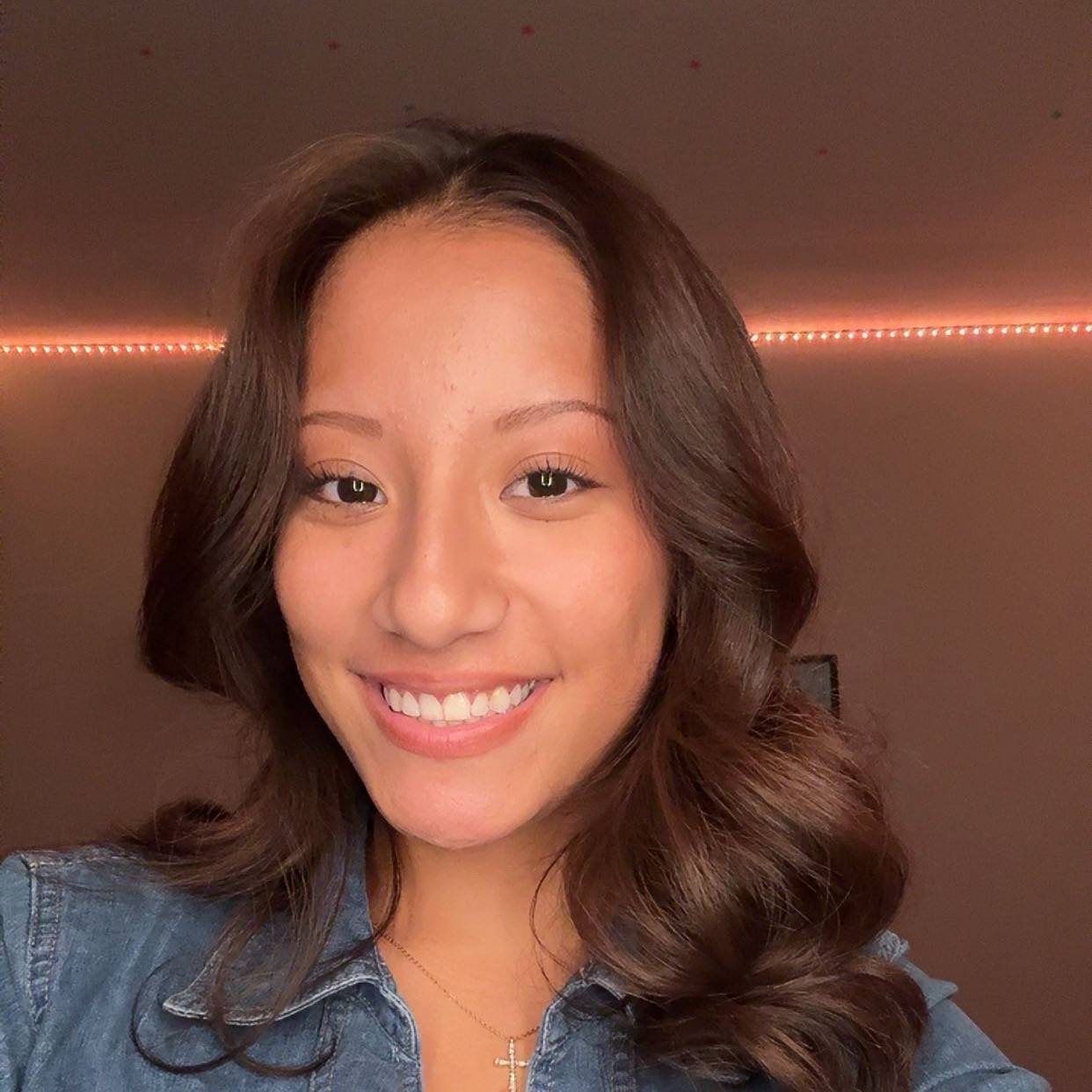 Briana Flores