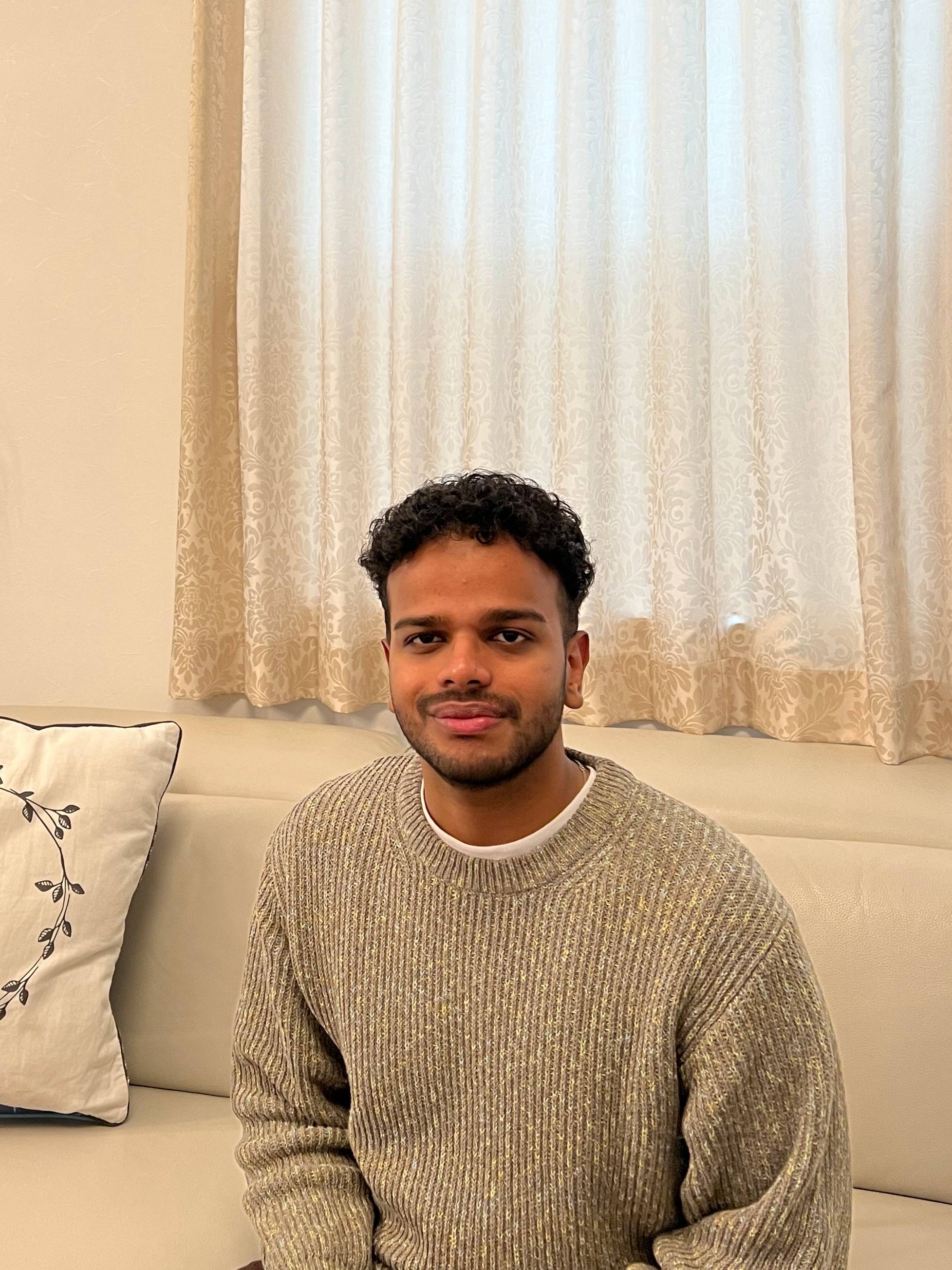 Thayalan Kundralan