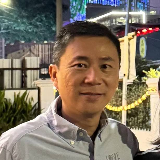 Alex Tan
