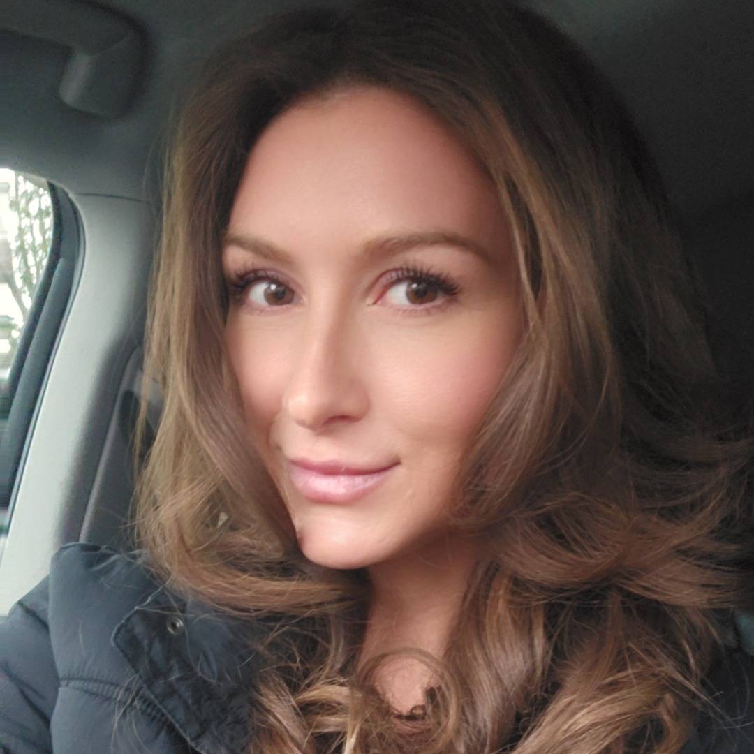 Kristy MacGregor