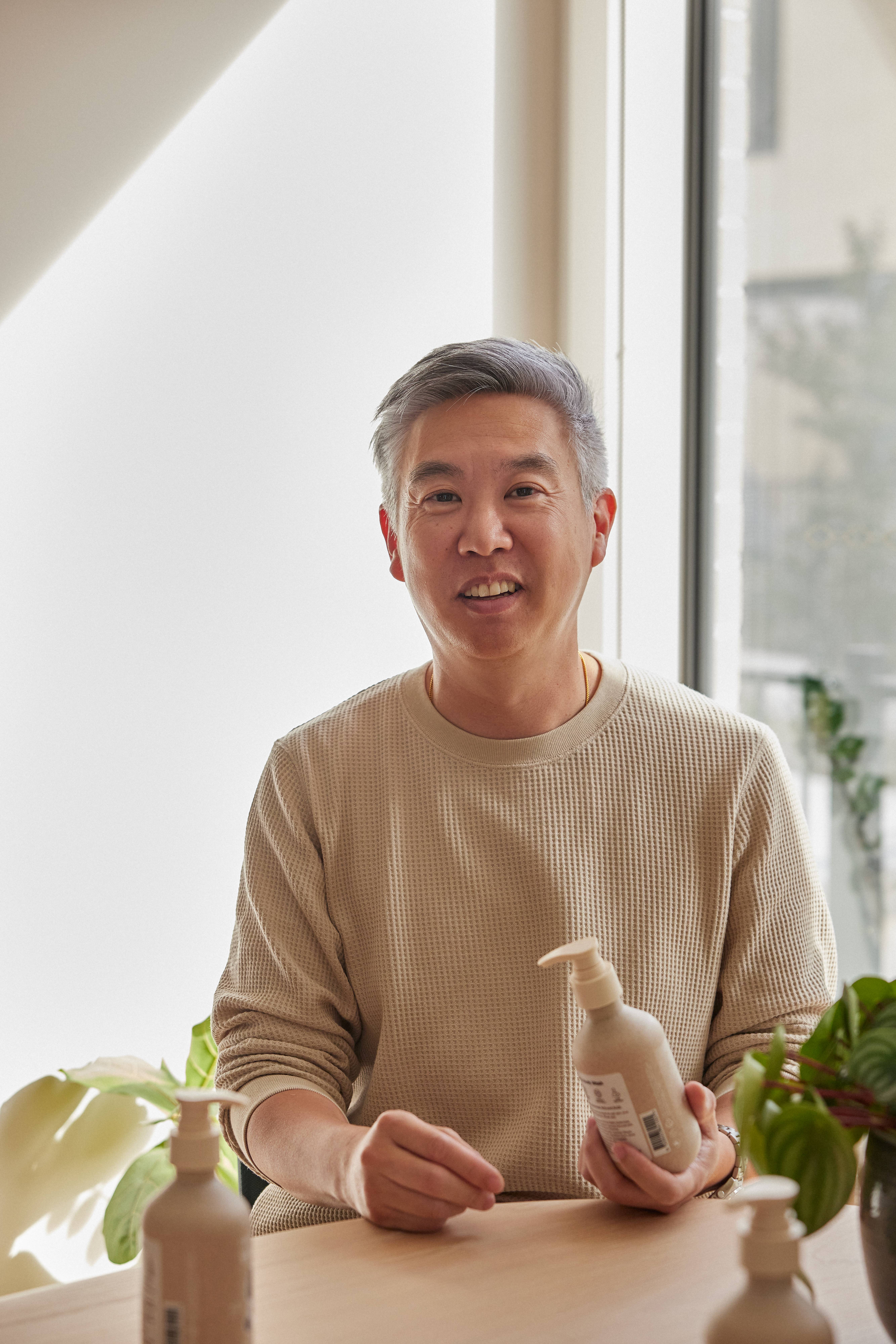 Jonathan Lee