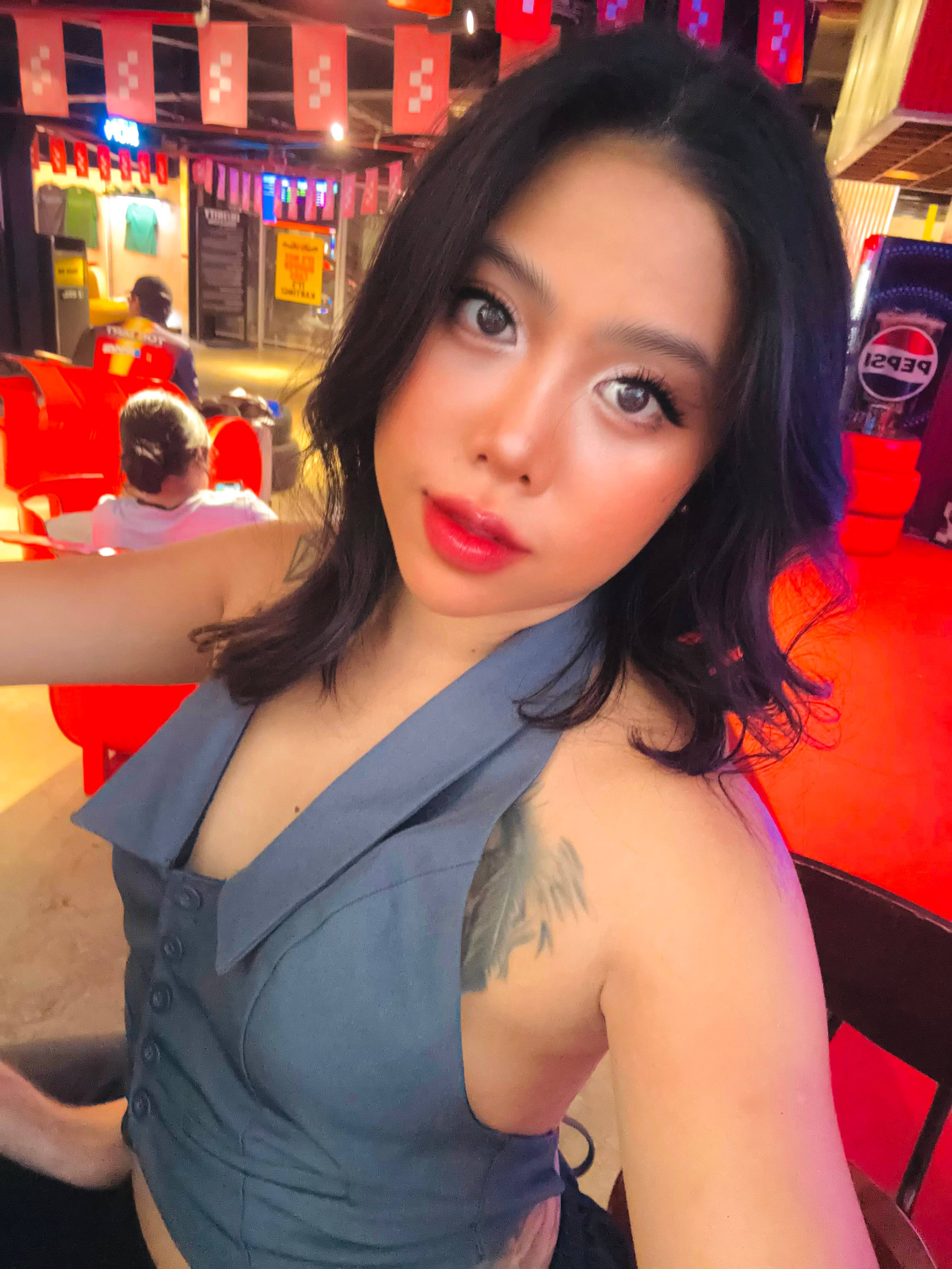 Elysia Le