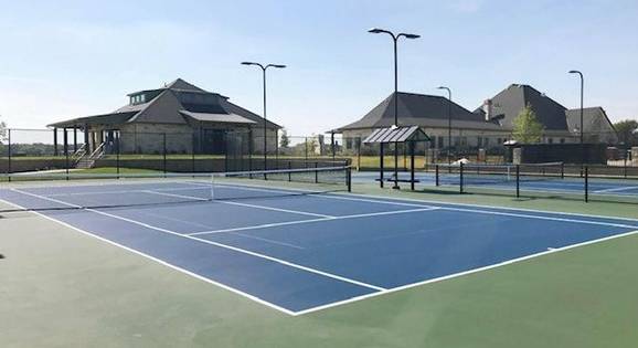 Southern Oaks 'Celebration' UTR